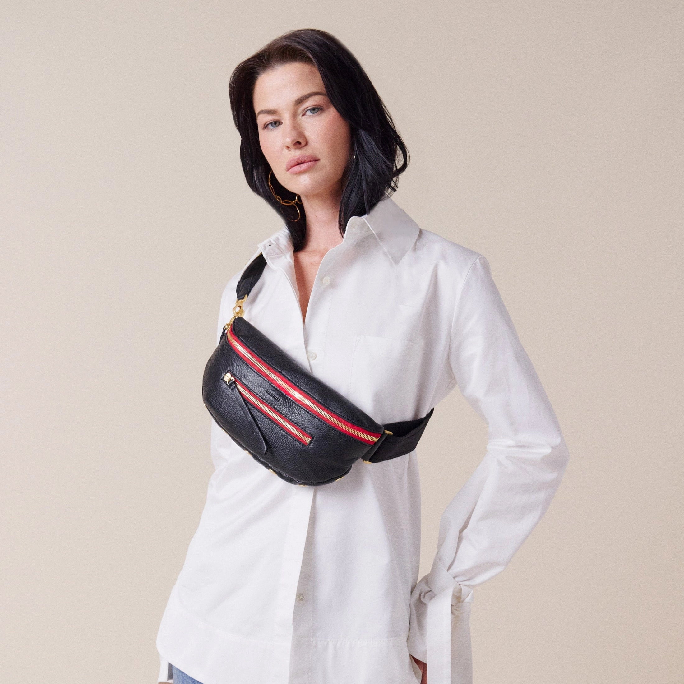 Charles Crossbody | Black/Brushed Gold Red Zip | Med
