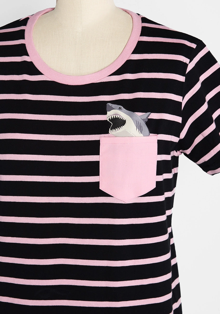 Chomping Your Style Graphic Pocket Tee