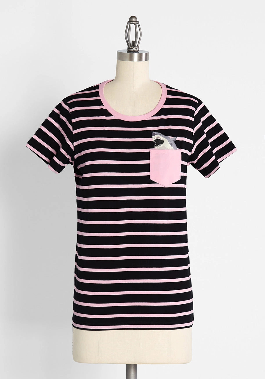 Chomping Your Style Graphic Pocket Tee
