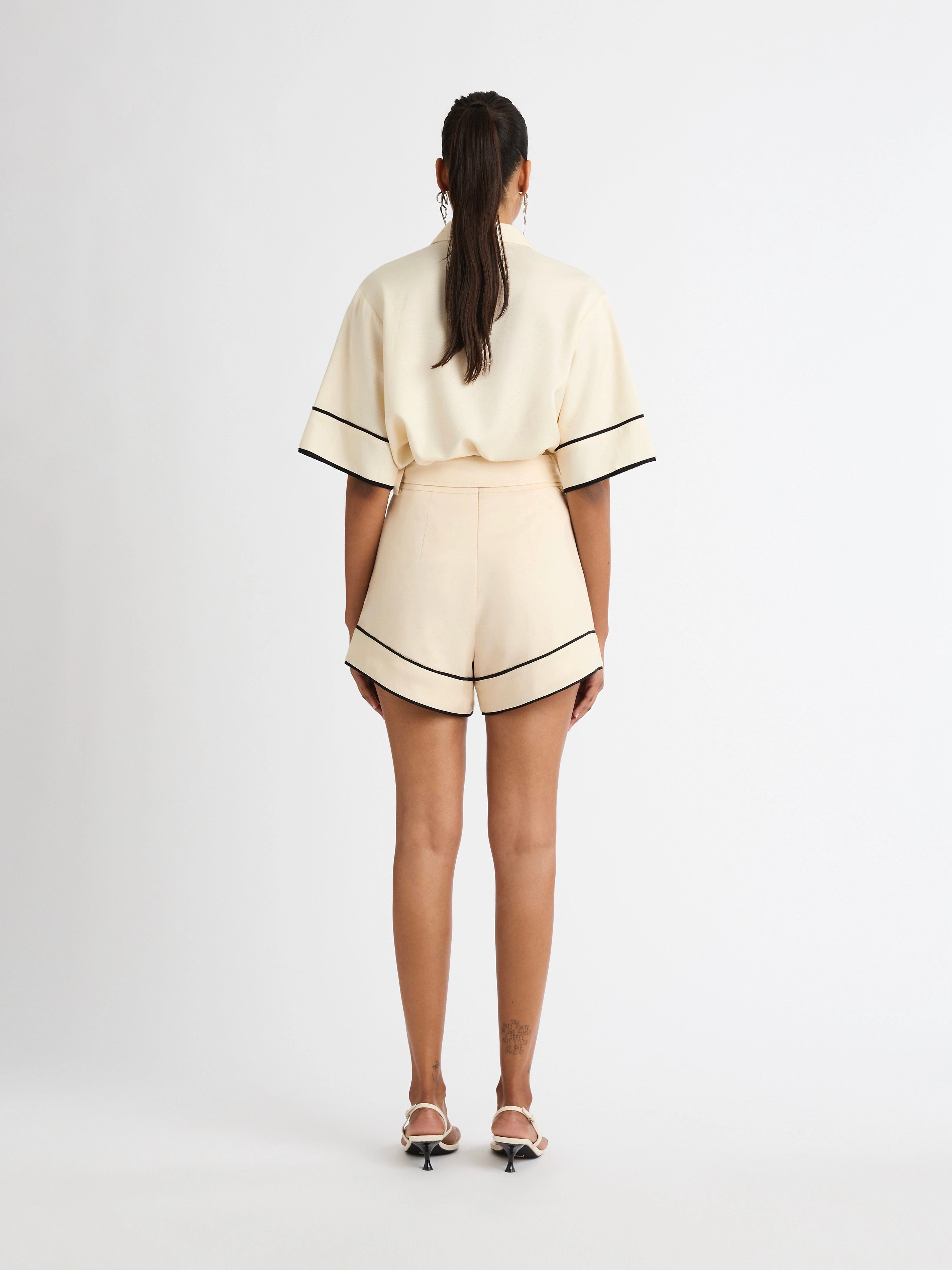 LOTUS FLOWER SHORT