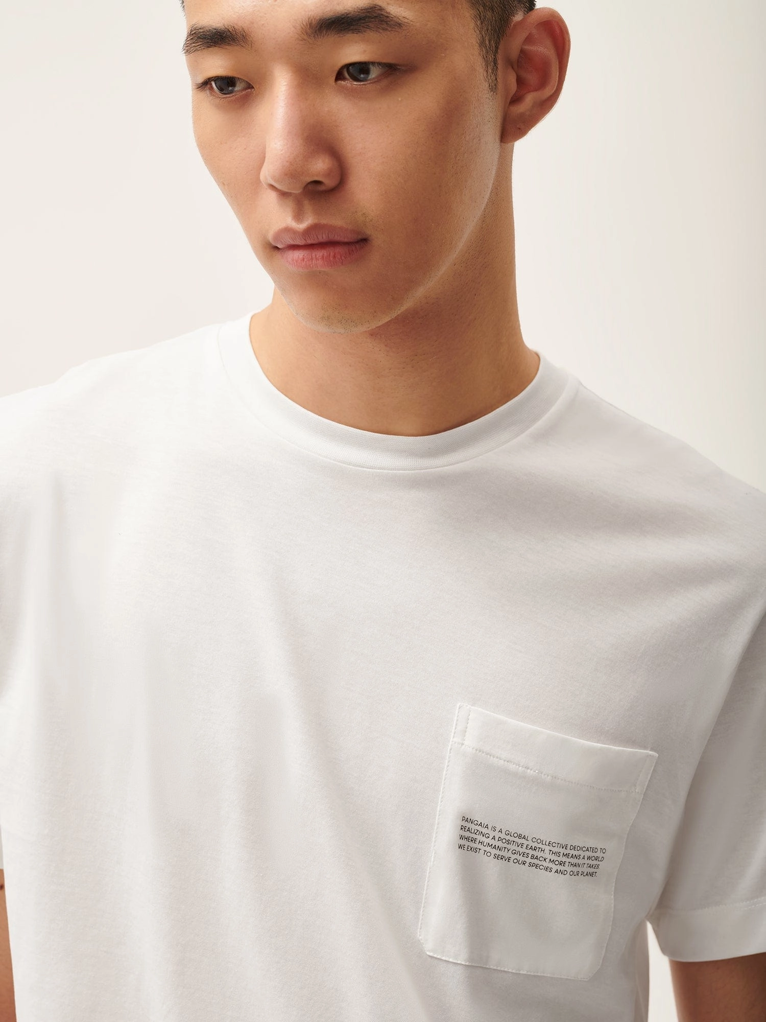 Mens 365 Lightweight Pocket T-Shirt—off-white