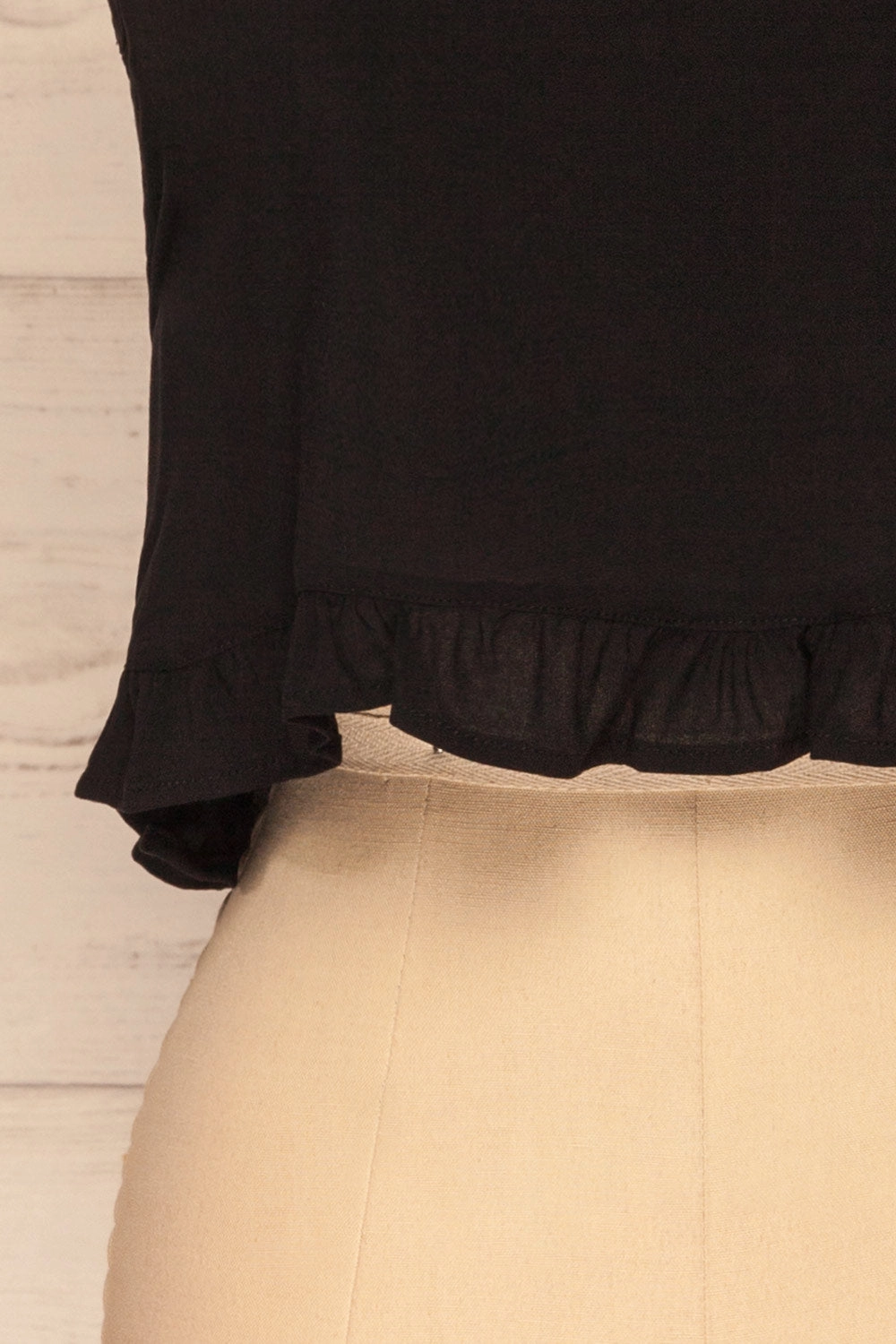 Pabianice Black | Crop Top