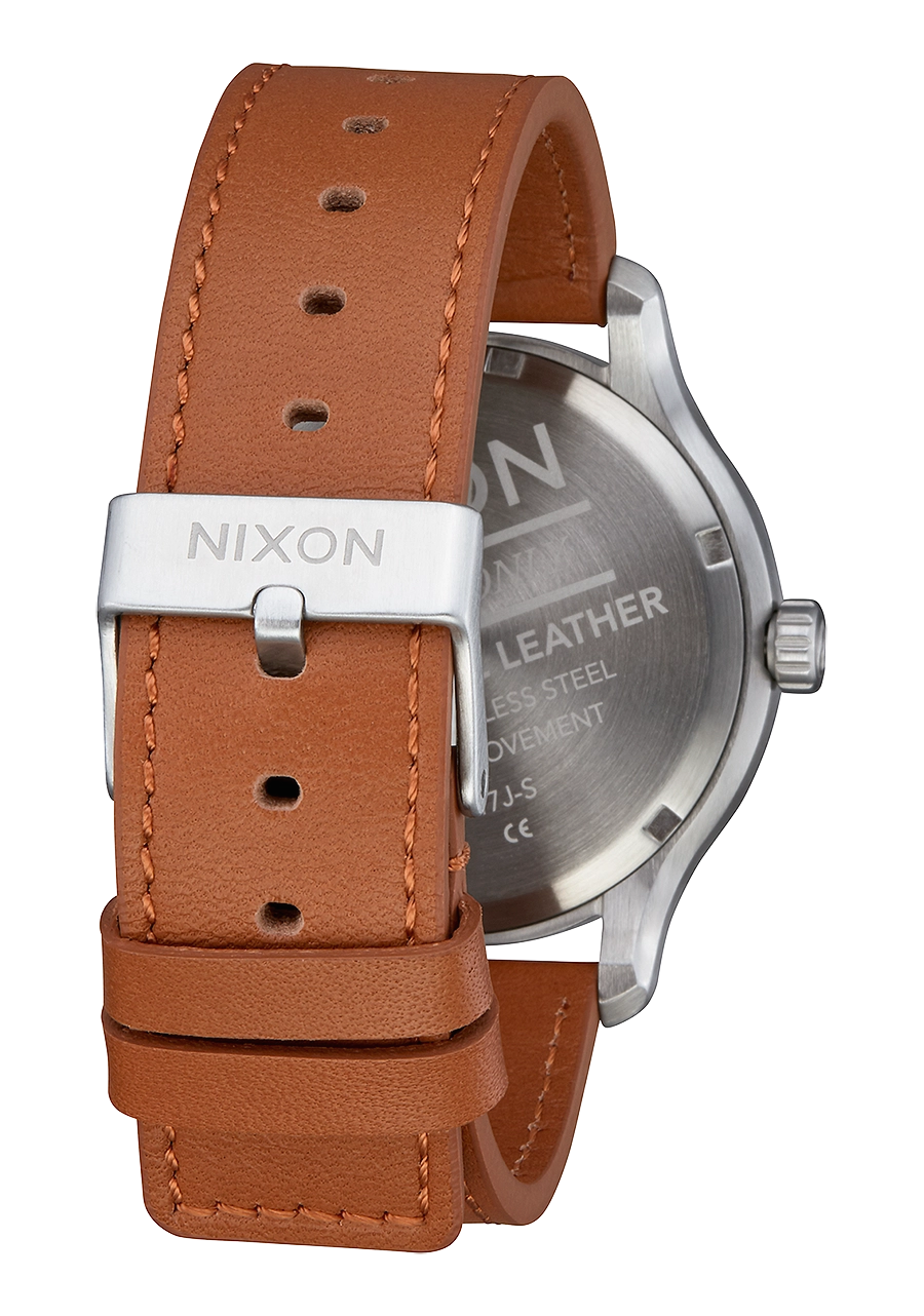 Patrol Leather - Navy / Saddle