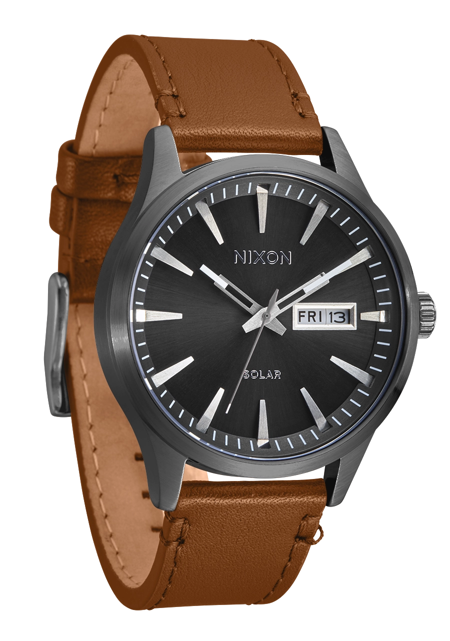 Sentry Solar Leather - Gunmetal