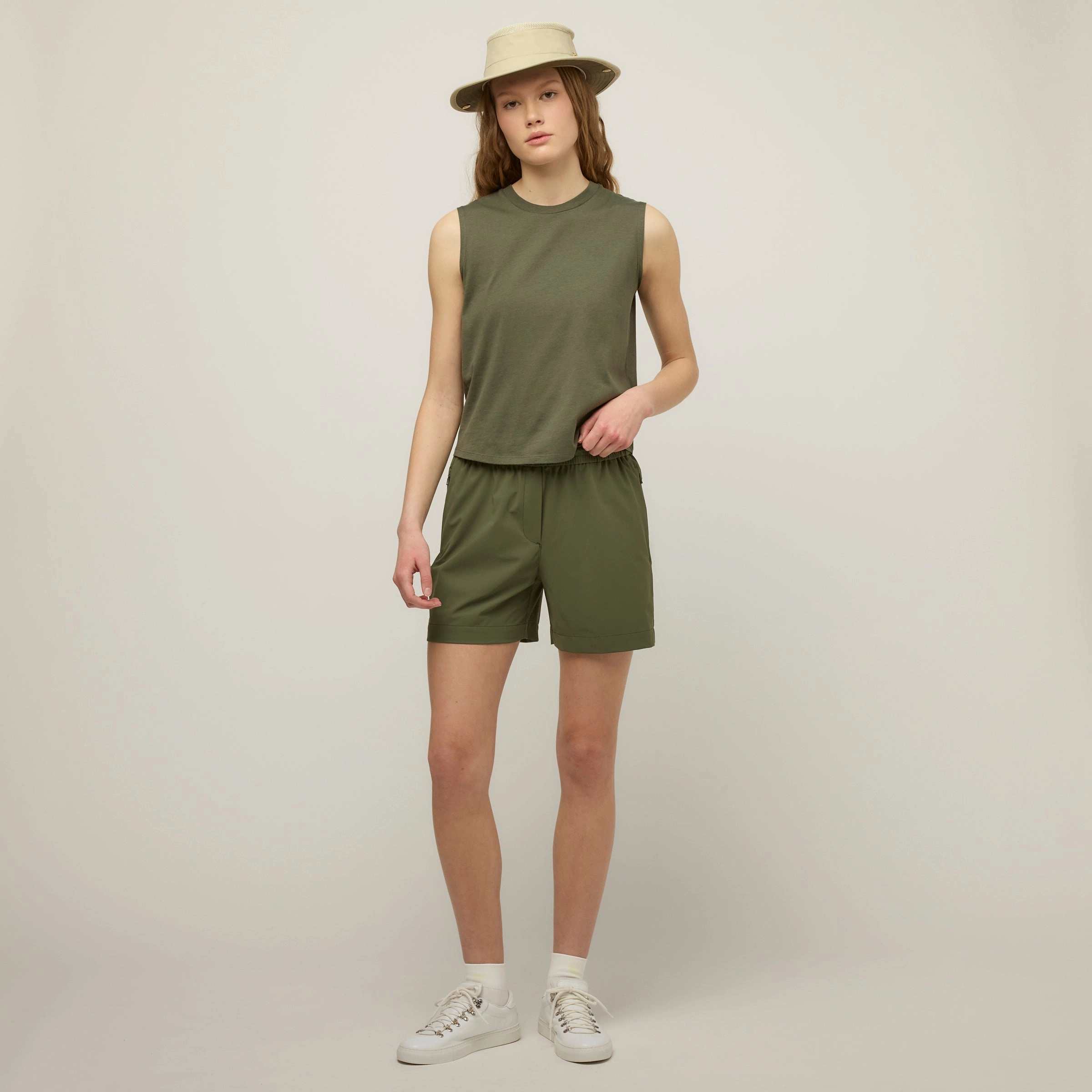 Wanderer Pull on Short